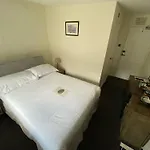 The Cavendish Arms Картмел