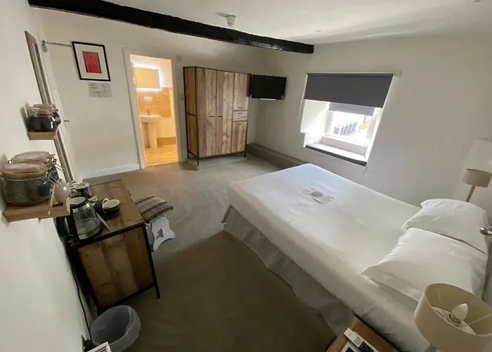 The Cavendish Arms 3*